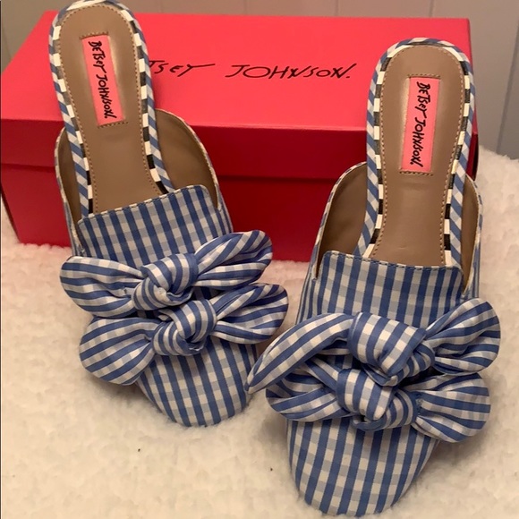 Betsey Johnson Shoes - BETSY JOHNSON GINGHAM FLATS